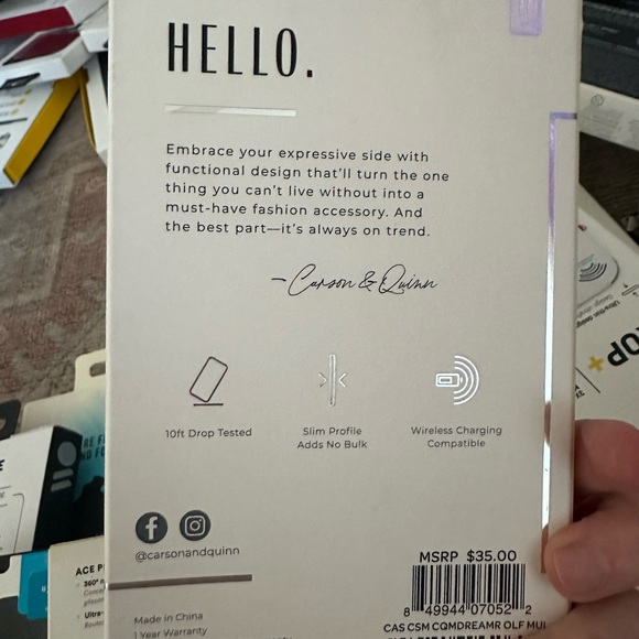 Carson and Quinn Floral Case iPhone - Picture 2 of 2